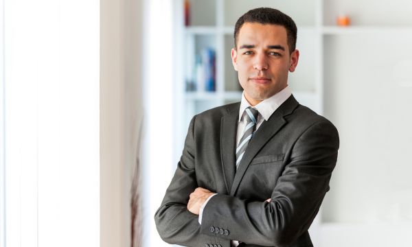 Residencia por Búsqueda de Empleo